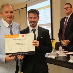 COMEVA premia al mejor talento contable y financiero de la Universidad